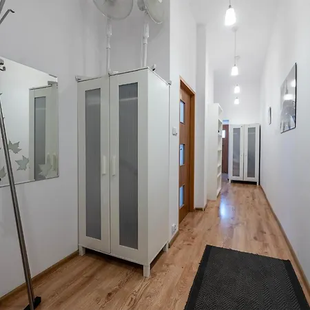 Piotrkowska-I- 75mCentral Cosy&Secure Free Parking Łódź Zewnętrze zdjęcie