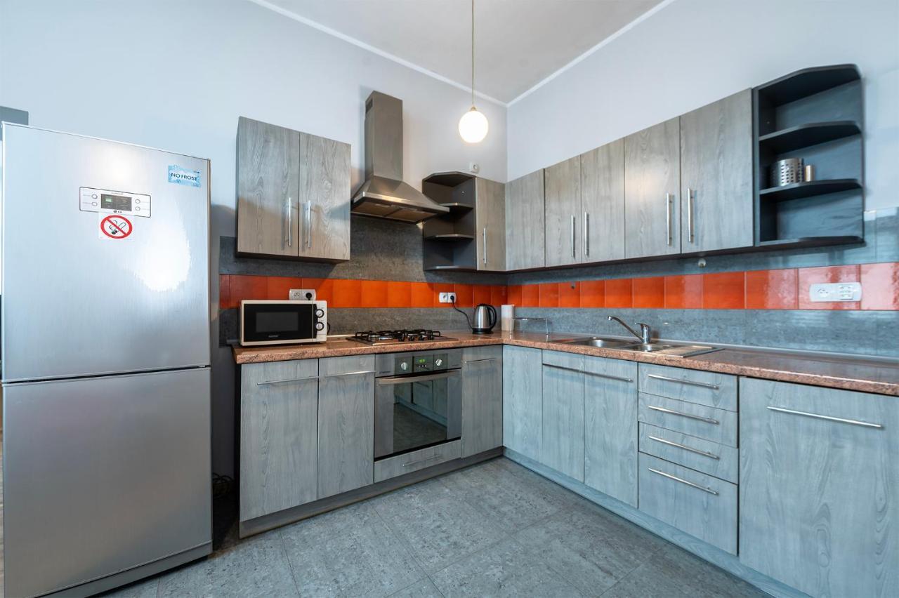 Piotrkowska-i- 75mcentral Cosy&freeparking *